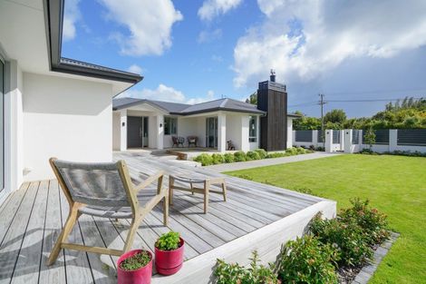 Photo of property in 8 Allan Street, Otatara, Invercargill, 9879