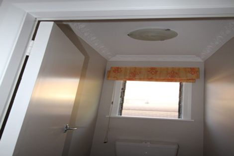 Photo of property in 3 Kent Crescent, Awapuni, Palmerston North, 4412