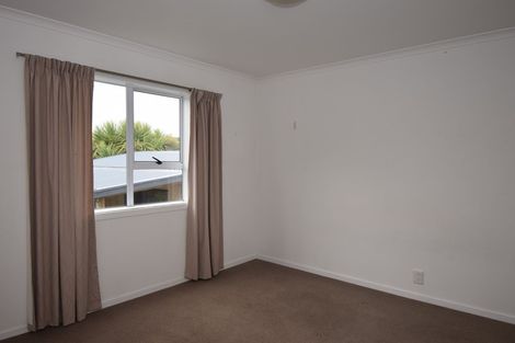 Photo of property in 2 Queen Street, Brighton, Dunedin, 9035