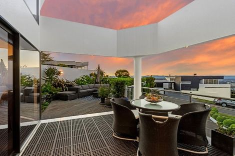 Photo of property in 1/31 Harry Ell Drive, Cashmere, Christchurch, 8022