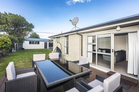 Photo of property in 70 Kennedys Bush Road, Halswell, Christchurch, 8025