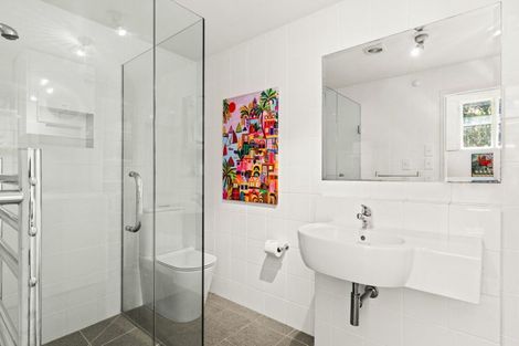 Photo of property in 17 Waghorne Street, Ahuriri, Napier, 4110