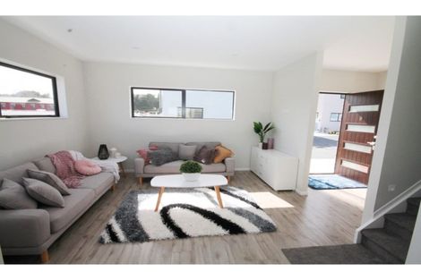 Photo of property in 9/7 Wastney Road, Alfriston, Auckland, 2105