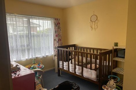 Photo of property in 52 Fovant Street, Russley, Christchurch, 8042