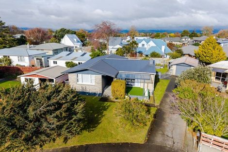 Photo of property in 2 Ajax Place, Highbury, Palmerston North, 4412