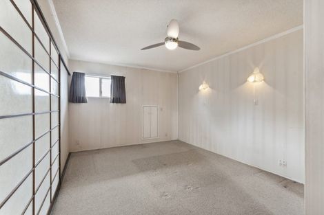 Photo of property in 4 Honey Place, Weymouth, Auckland, 2103