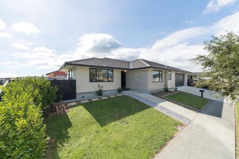 Photo of property in 187a Pacific Drive, Fitzherbert, Palmerston North, 4410
