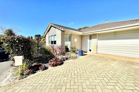 Photo of property in 2 Barossa Way, Brookfield, Tauranga, 3110