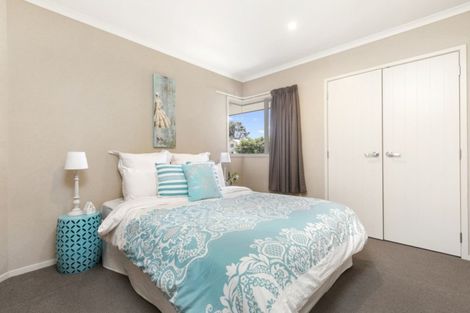 Photo of property in 18 Garvan Glen, Pyes Pa, Tauranga, 3112