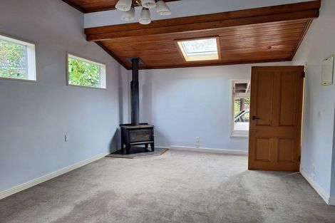 Photo of property in 2 Burlington Road, Hospital Hill, Napier, 4110