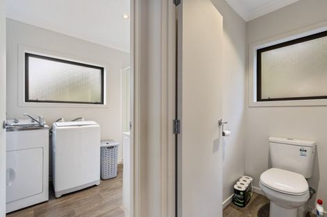 Photo of property in 73 Mould Street, Waitara, 4320