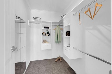 Photo of property in 15 Chalgrove Road, Huntington, Hamilton, 3210