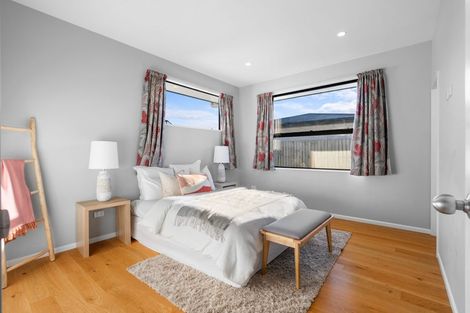 Photo of property in 5 Bargrove Close, Halswell, Christchurch, 8025