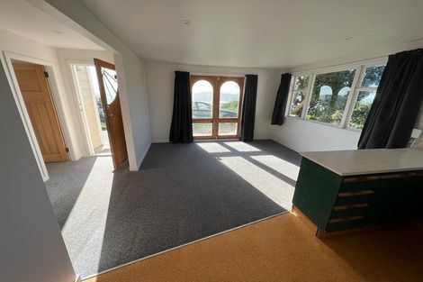 Photo of property in 45 Sutherland Road, Melrose, Wellington, 6023