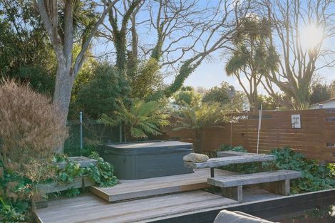 Photo of property in 17 Chislehurst Place, Bryndwr, Christchurch, 8052