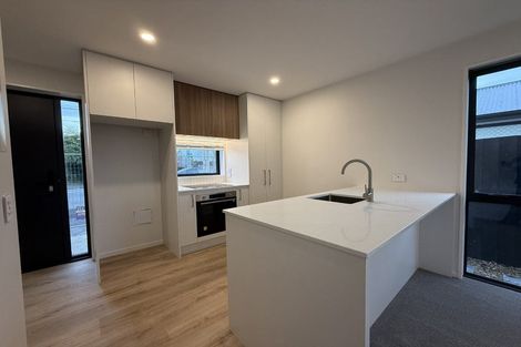 Photo of property in 3/5 Fairfield Avenue, Addington, Christchurch, 8024