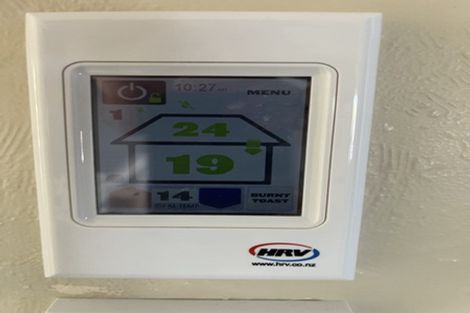 Photo of property in 154 Mark Avenue, Grenada Village, Wellington, 6037