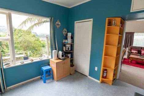 Photo of property in 2 Braemar Terrace, Johnsonville, Wellington, 6037