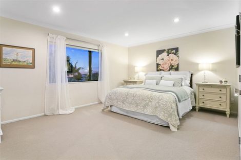 Photo of property in 52a Channel View Road, Campbells Bay, Auckland, 0630