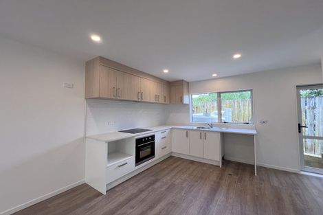 Photo of property in 7 Sheralee Place, Bucklands Beach, Auckland, 2014