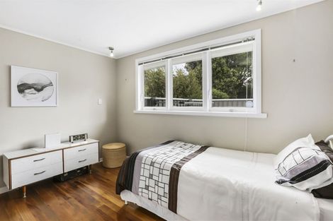 Photo of property in 36 Mana View Road, Paremata, Porirua, 5026