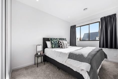 Photo of property in 28 Orr Crescent, Hutt Central, Lower Hutt, 5011