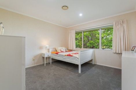 Photo of property in 158 Ruapehu Drive, Fitzherbert, Palmerston North, 4410