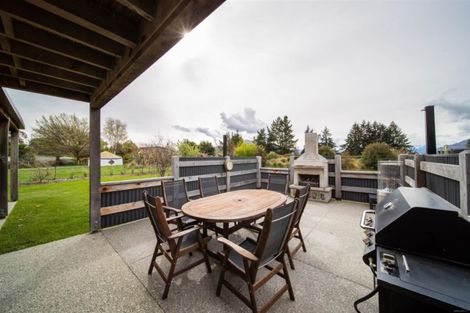 Photo of property in 812 Kane Road, Hawea Flat, Wanaka, 9382