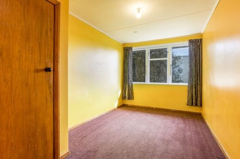 Photo of property in 55 Parakai Avenue, Parakai, 0830