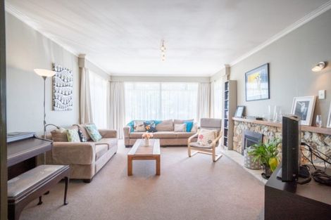 Photo of property in 36 Churchill Avenue, Hokowhitu, Palmerston North, 4410