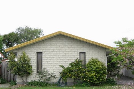 Photo of property in 7 Edron Place, Redwood, Christchurch, 8051