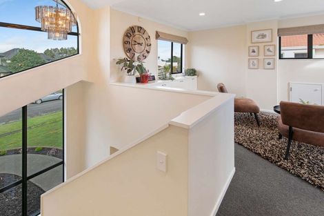 Photo of property in 27 Kilkenny Place, Fitzherbert, Palmerston North, 4410