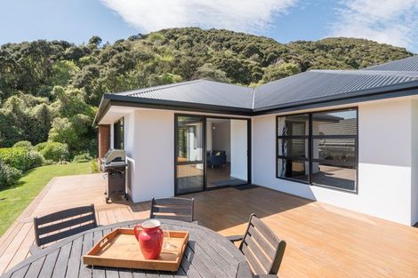 Photo of property in 21 Devenish Place, Atawhai, Nelson, 7010