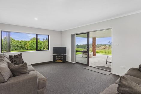 Photo of property in 7c Walter Henry Drive, Omanawa, Tauranga, 3171