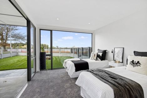 Photo of property in 73a Lake Domain Drive, Frankton, Hamilton, 3204