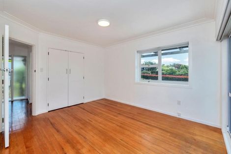 Photo of property in 1/17 Lake View Road, Takapuna, Auckland, 0622