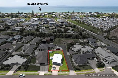 Photo of property in 16 Reel Road, Athenree, Waihi Beach, 3611