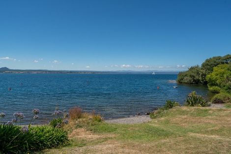 Photo of property in 799 Acacia Bay Road, Acacia Bay, Taupo, 3330