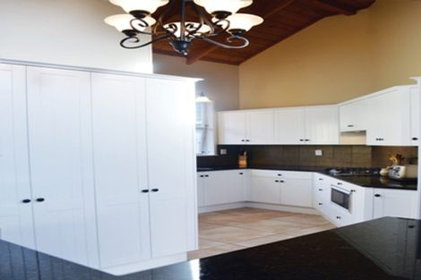 Photo of property in 11 Fairway Drive, Kerikeri, 0230