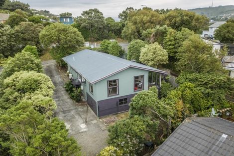Photo of property in 131 Helston Road, Paparangi, Wellington, 6037
