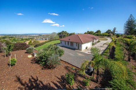 Photo of property in 162 Point View Drive, East Tamaki Heights, Auckland, 2016