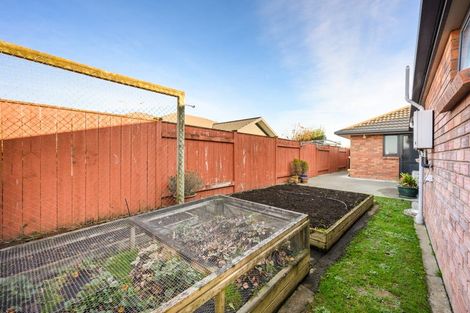 Photo of property in 13 Lorenzo Place, Kelvin Grove, Palmerston North, 4414