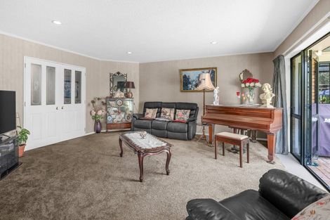 Photo of property in 11 Ben Lomond Place, Nawton, Hamilton, 3200