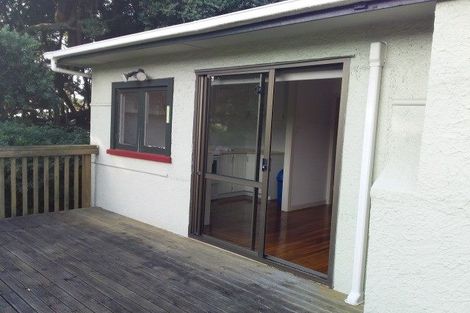 Photo of property in 28 Pitau Road, Mount Maunganui, 3116
