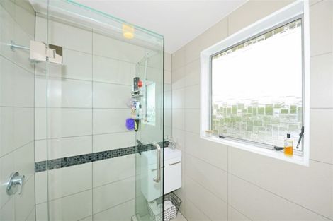 Photo of property in 2/36 Matlock Street, Woolston, Christchurch, 8062