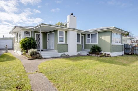 Photo of property in 411 Huia Street, Camberley, Hastings, 4120