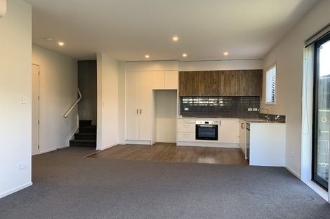 Photo of property in 70 Glidepath Road, Hobsonville, Auckland, 0616