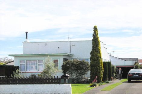 Photo of property in 16a Cambridge Street, Gonville, Whanganui, 4501