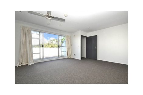 Photo of property in 7/2 Atarangi Road, Greenlane, Auckland, 1051