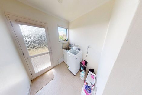 Photo of property in 6b Akepiro Place, Tawhero, Whanganui, 4501